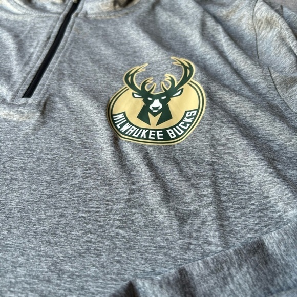 Ultra Game NBA Milwaukee Bucks Super Soft Quarter Zip Long Sleeve T-Shirt - Picture 7 of 7
